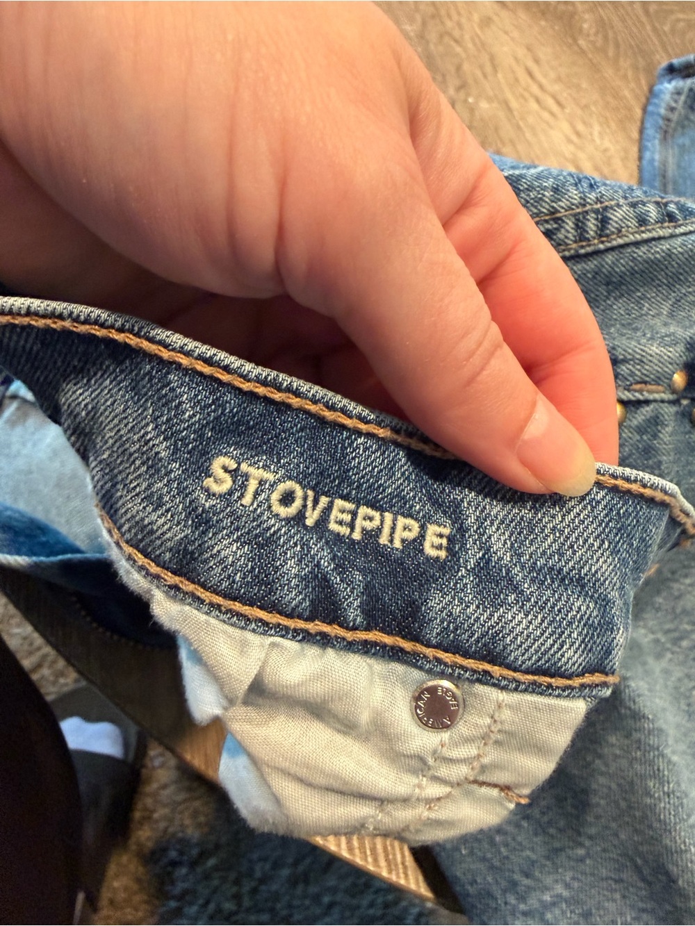 Studded Side Seam American Eagle Stovepipe Jeans - Picture 5 of 5